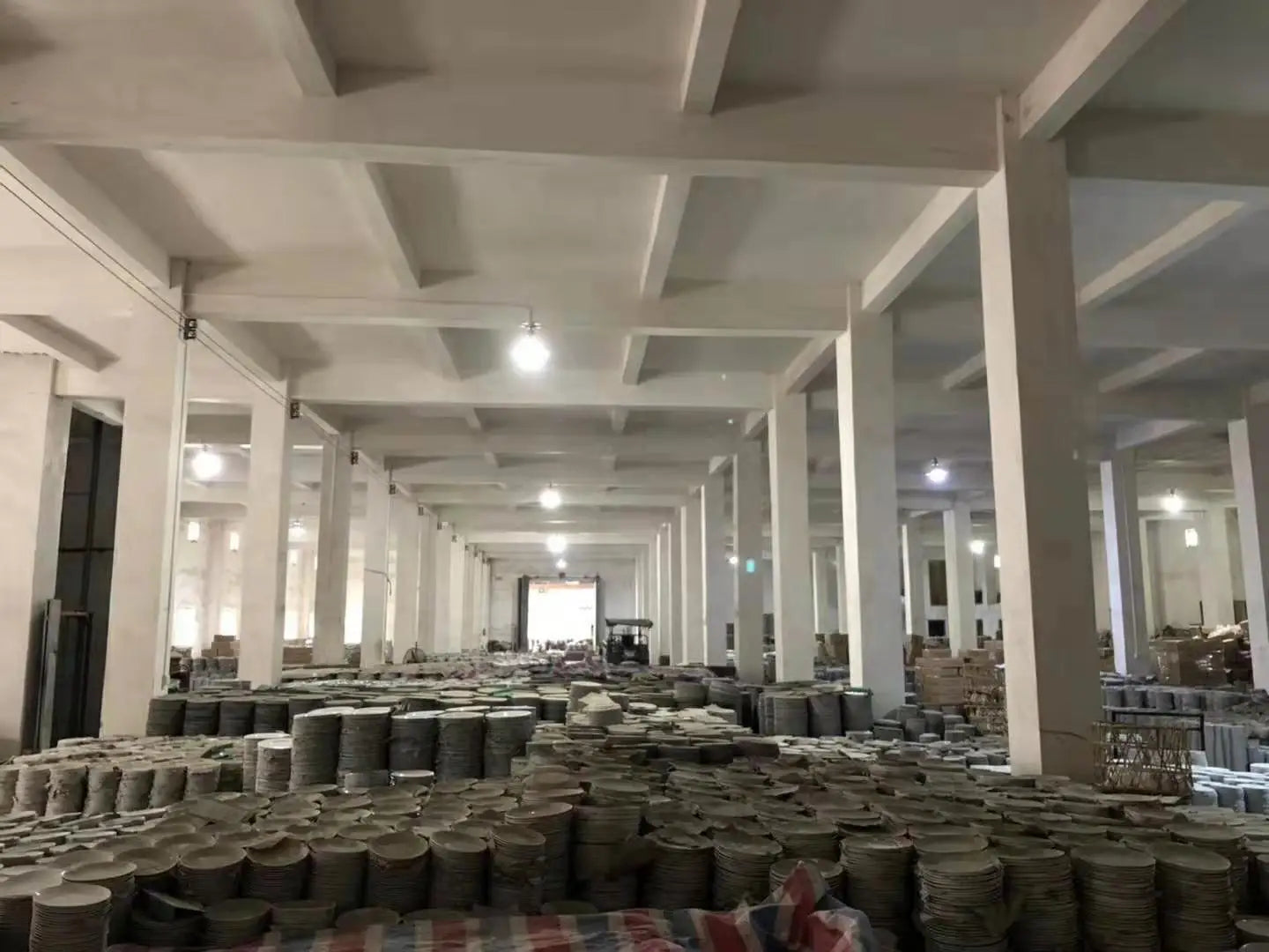 Hot Selling Gold Plated 20Pcs Indian Style Dinner Set Fine Porcelain Plate Sets Dinnerware Ceramic Dinner Gold