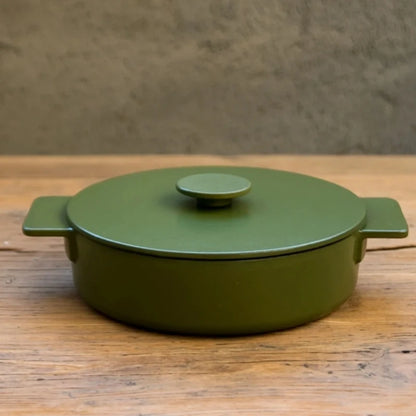 Nordic Cast Iron Enamel Pan 23-26cm - Uncoated Cookware for Soup, Stew & Seafood